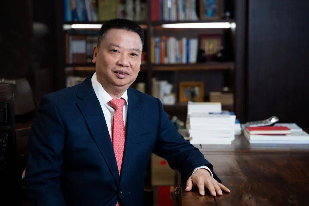 平博 PINNACLE平博2023上海快递物流展物流车展访中通董事长赖梅松：企业要保持逢山开路的闯劲(图2)
