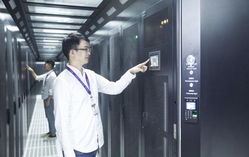 平博 PINNACLE平博又到一年“快运查询”季跨越速运为客户提供高效运输服务(图2)