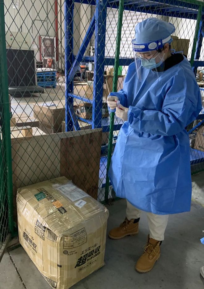 逢人必查 逢平博 平博PINNACLE车必检 逢货必消！永康快递企业筑牢防疫屏障(图3)